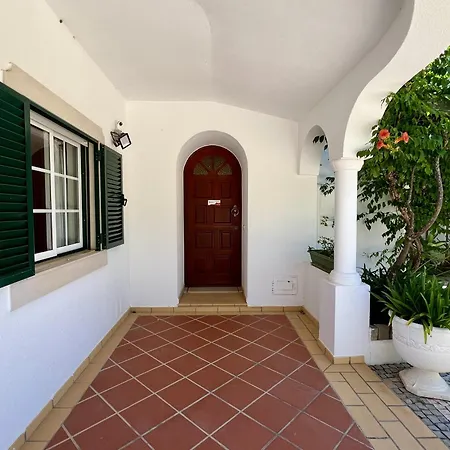 Alvor Traditional With Pool By Homing *