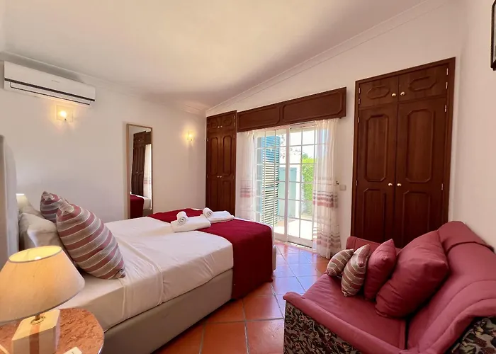 Alvor Traditional With Pool By Homing וילה