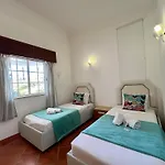 Alvor Traditional With Pool By Homing * Mexilhoeira da Carregacao
