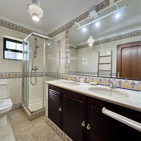 Alvor Traditional With Pool By Homing * Mexilhoeira da Carregacao