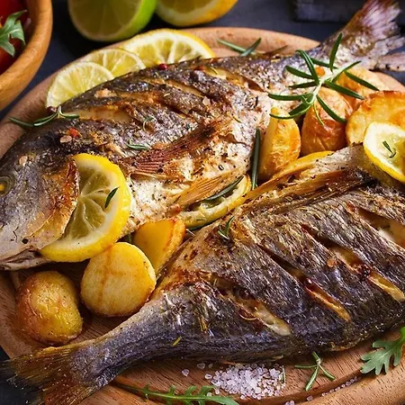 Alvor Traditional With Pool By Homing * Mexilhoeira da Carregacao