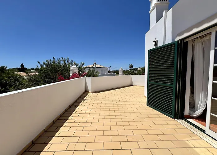 Alvor Traditional With Pool By Homing * Mexilhoeira da Carregacao