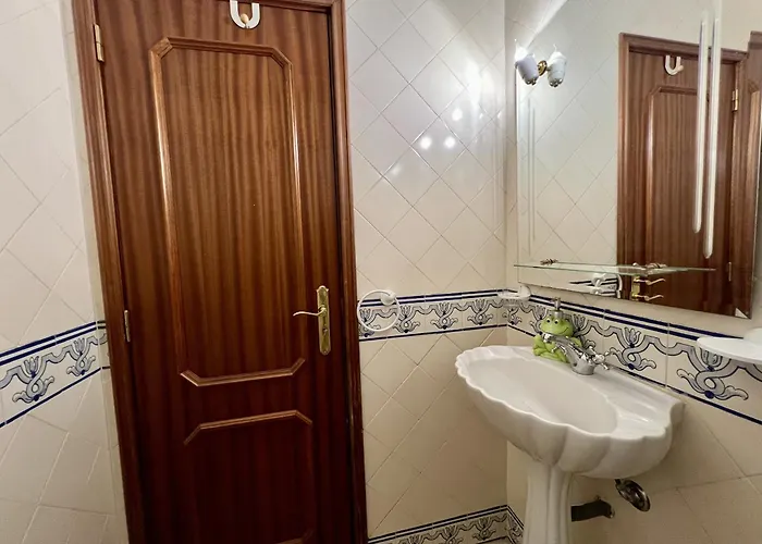 Alvor Traditional With Pool By Homing Villa Mexilhoeira da Carregacao