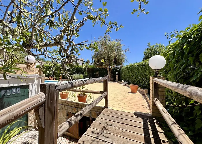 Alvor Traditional With Pool By Homing *